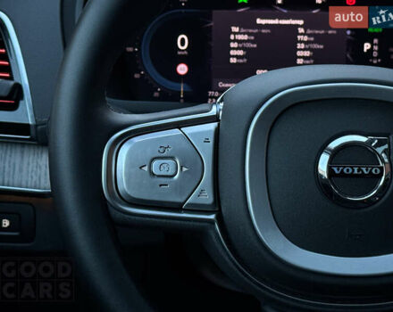 Черный Вольво ХС90, объемом двигателя 1.97 л и пробегом 24 тыс. км за 94000 $, фото 34 на Automoto.ua