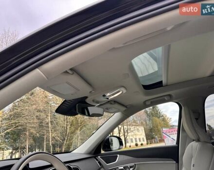 Чорний Вольво ХС90, об'ємом двигуна 1.97 л та пробігом 14 тис. км за 44000 $, фото 21 на Automoto.ua