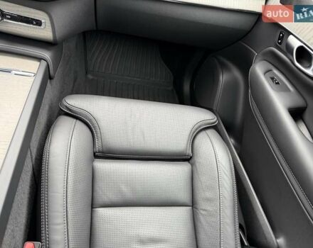 Черный Вольво ХС90, объемом двигателя 2 л и пробегом 15 тыс. км за 59900 $, фото 60 на Automoto.ua