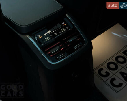 Черный Вольво ХС90, объемом двигателя 1.97 л и пробегом 24 тыс. км за 94000 $, фото 31 на Automoto.ua