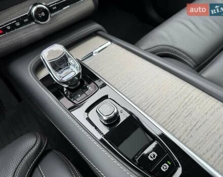 Черный Вольво ХС90, объемом двигателя 2 л и пробегом 15 тыс. км за 59900 $, фото 57 на Automoto.ua