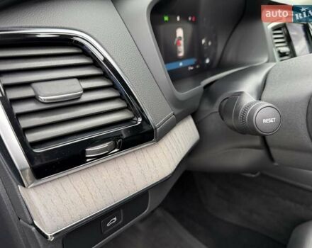 Черный Вольво ХС90, объемом двигателя 2 л и пробегом 15 тыс. км за 59900 $, фото 62 на Automoto.ua