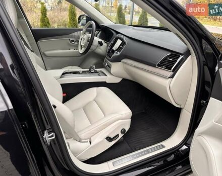 Чорний Вольво ХС90, об'ємом двигуна 1.97 л та пробігом 14 тис. км за 44000 $, фото 11 на Automoto.ua