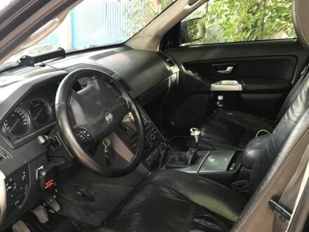Вольво ХС90 2005 в Днепре (Днепропетровске) на Automoto.ua Черный Вольво ХС90, объемом двигателя 2.4 л и пробегом 478 тыс. км за 5000 $, фото 1 на Automoto.ua