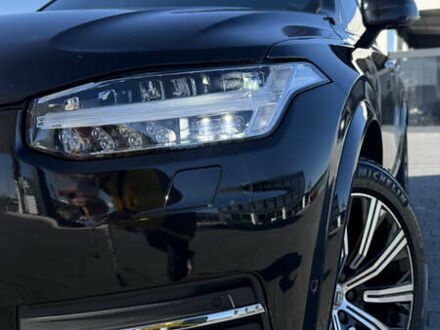 Черный Вольво ХС90, объемом двигателя 1.97 л и пробегом 186 тыс. км за 35000 $, фото 1 на Automoto.ua