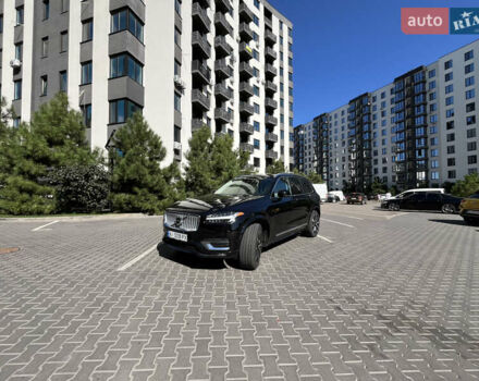 Чорний Вольво ХС90, об'ємом двигуна 1.97 л та пробігом 45 тис. км за 53000 $, фото 1 на Automoto.ua