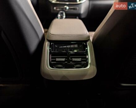 Фиолетовый Вольво ХС90, объемом двигателя 1.97 л и пробегом 5 тыс. км за 95500 $, фото 19 на Automoto.ua