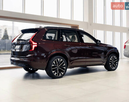 Фиолетовый Вольво ХС90, объемом двигателя 1.97 л и пробегом 5 тыс. км за 95500 $, фото 4 на Automoto.ua