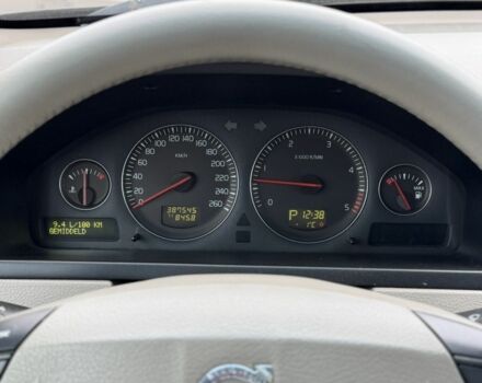 Коричневый Вольво ХС90, объемом двигателя 2.4 л и пробегом 380 тыс. км за 6100 $, фото 15 на Automoto.ua