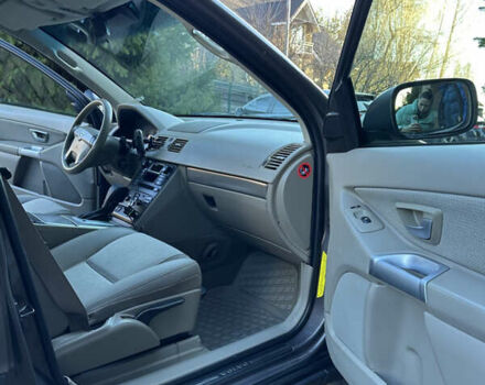 Коричневий Вольво ХС90, об'ємом двигуна 2.5 л та пробігом 244 тис. км за 9300 $, фото 7 на Automoto.ua