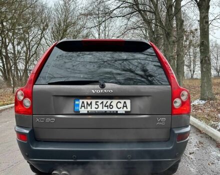 Коричневий Вольво ХС90, об'ємом двигуна 4.4 л та пробігом 443 тис. км за 10800 $, фото 1 на Automoto.ua