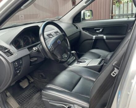 Коричневий Вольво ХС90, об'ємом двигуна 2.4 л та пробігом 178 тис. км за 4100 $, фото 11 на Automoto.ua