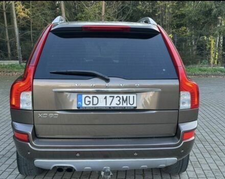 Коричневий Вольво ХС90, об'ємом двигуна 2.4 л та пробігом 178 тис. км за 4100 $, фото 9 на Automoto.ua