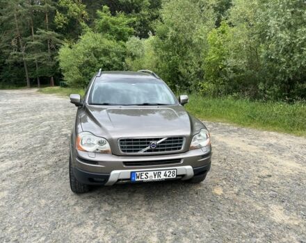 Коричневий Вольво ХС90, об'ємом двигуна 2.4 л та пробігом 350 тис. км за 7900 $, фото 4 на Automoto.ua