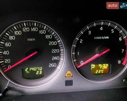 Коричневый Вольво ХС90, объемом двигателя 2.5 л и пробегом 215 тыс. км за 11299 $, фото 9 на Automoto.ua