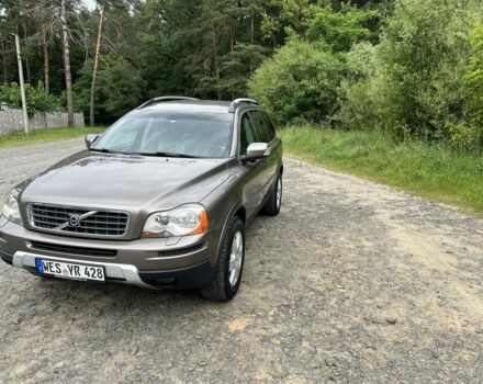 Коричневий Вольво ХС90, об'ємом двигуна 2.4 л та пробігом 350 тис. км за 7900 $, фото 1 на Automoto.ua