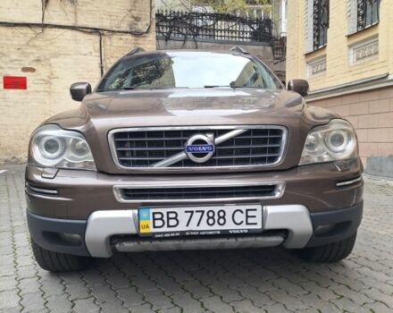 Коричневый Вольво ХС90, объемом двигателя 2.4 л и пробегом 207 тыс. км за 17500 $, фото 2 на Automoto.ua