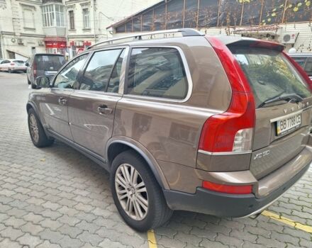 Коричневый Вольво ХС90, объемом двигателя 2.4 л и пробегом 207 тыс. км за 17500 $, фото 3 на Automoto.ua