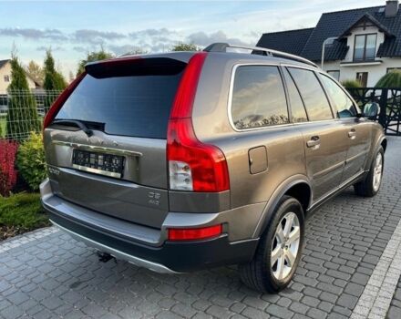 Коричневый Вольво ХС90, объемом двигателя 2.4 л и пробегом 167 тыс. км за 3850 $, фото 7 на Automoto.ua