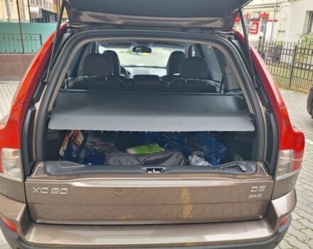 Коричневый Вольво ХС90, объемом двигателя 2.4 л и пробегом 207 тыс. км за 17500 $, фото 11 на Automoto.ua