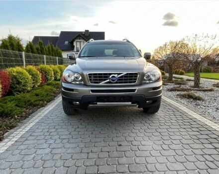 Коричневый Вольво ХС90, объемом двигателя 2.4 л и пробегом 167 тыс. км за 3850 $, фото 1 на Automoto.ua