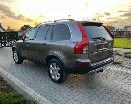 Коричневый Вольво ХС90, объемом двигателя 2.4 л и пробегом 167 тыс. км за 3850 $, фото 4 на Automoto.ua