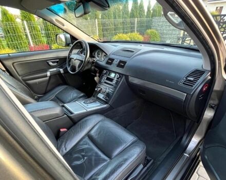 Коричневый Вольво ХС90, объемом двигателя 2.4 л и пробегом 167 тыс. км за 3850 $, фото 9 на Automoto.ua