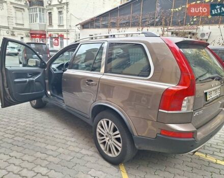 Коричневий Вольво ХС90, об'ємом двигуна 2.4 л та пробігом 207 тис. км за 17500 $, фото 1 на Automoto.ua