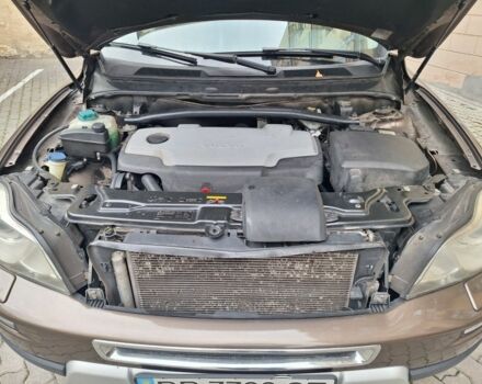 Коричневый Вольво ХС90, объемом двигателя 2.4 л и пробегом 207 тыс. км за 17500 $, фото 13 на Automoto.ua