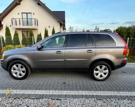 Коричневый Вольво ХС90, объемом двигателя 2.4 л и пробегом 167 тыс. км за 3850 $, фото 3 на Automoto.ua