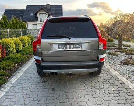 Коричневый Вольво ХС90, объемом двигателя 2.4 л и пробегом 167 тыс. км за 3850 $, фото 5 на Automoto.ua