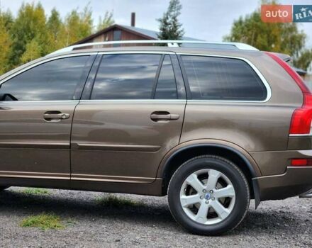 Коричневый Вольво ХС90, объемом двигателя 2.4 л и пробегом 289 тыс. км за 17250 $, фото 8 на Automoto.ua