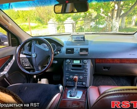 Коричневий Вольво ХС90, об'ємом двигуна 2.4 л та пробігом 265 тис. км за 19900 $, фото 4 на Automoto.ua