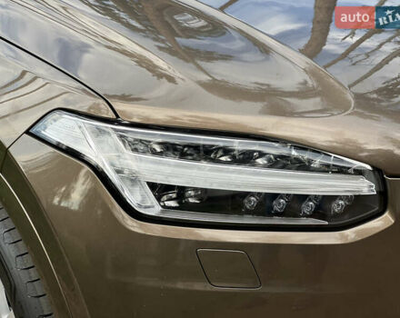 Коричневий Вольво ХС90, об'ємом двигуна 2 л та пробігом 181 тис. км за 29450 $, фото 23 на Automoto.ua