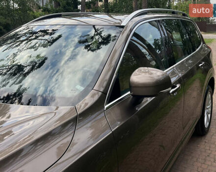 Коричневий Вольво ХС90, об'ємом двигуна 2 л та пробігом 181 тис. км за 29450 $, фото 162 на Automoto.ua