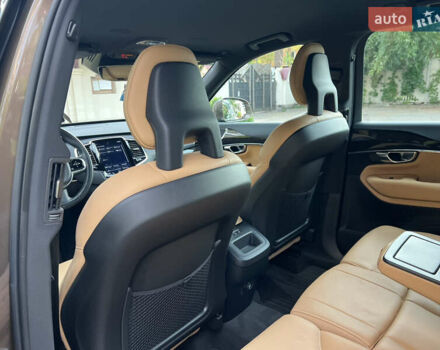 Коричневий Вольво ХС90, об'ємом двигуна 2 л та пробігом 181 тис. км за 29450 $, фото 119 на Automoto.ua