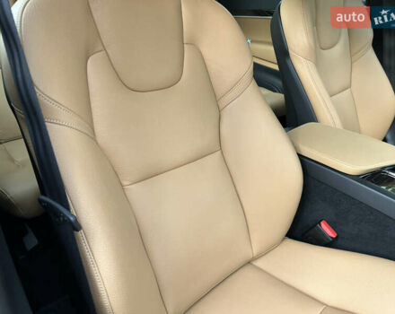 Коричневий Вольво ХС90, об'ємом двигуна 2 л та пробігом 181 тис. км за 29450 $, фото 152 на Automoto.ua