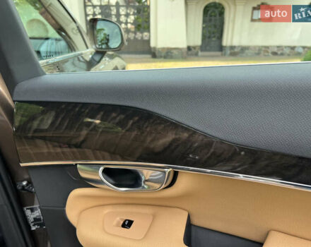 Коричневий Вольво ХС90, об'ємом двигуна 2 л та пробігом 181 тис. км за 29450 $, фото 125 на Automoto.ua