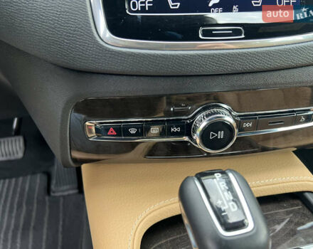 Коричневий Вольво ХС90, об'ємом двигуна 2 л та пробігом 181 тис. км за 29450 $, фото 76 на Automoto.ua