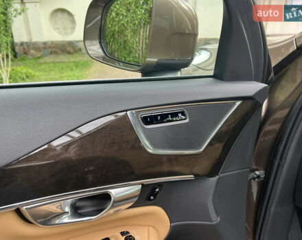 Коричневий Вольво ХС90, об'ємом двигуна 2 л та пробігом 181 тис. км за 29450 $, фото 50 на Automoto.ua