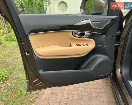 Коричневий Вольво ХС90, об'ємом двигуна 2 л та пробігом 181 тис. км за 29450 $, фото 49 на Automoto.ua