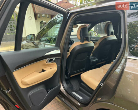 Коричневий Вольво ХС90, об'ємом двигуна 2 л та пробігом 181 тис. км за 29450 $, фото 107 на Automoto.ua