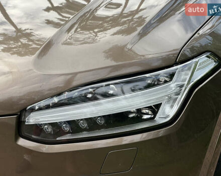 Коричневий Вольво ХС90, об'ємом двигуна 2 л та пробігом 181 тис. км за 29450 $, фото 22 на Automoto.ua