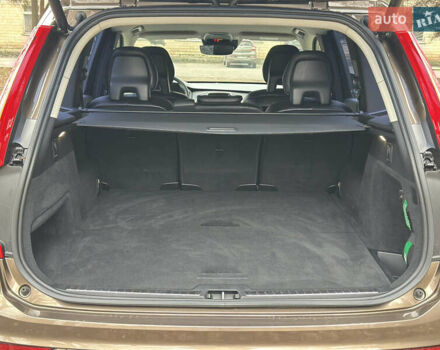 Коричневый Вольво ХС90, объемом двигателя 2 л и пробегом 53 тыс. км за 37000 $, фото 18 на Automoto.ua