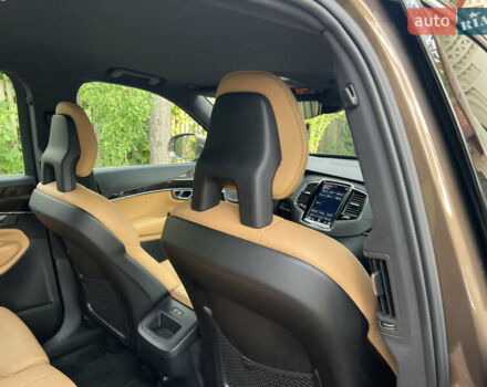 Коричневий Вольво ХС90, об'ємом двигуна 2 л та пробігом 181 тис. км за 29450 $, фото 126 на Automoto.ua