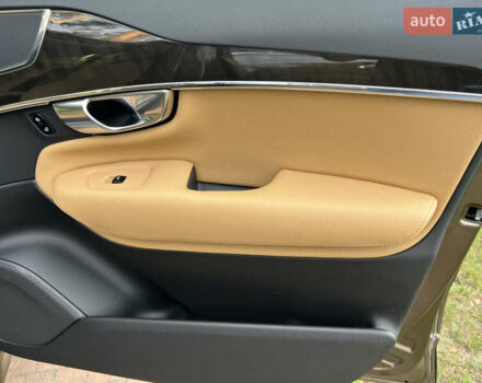 Коричневий Вольво ХС90, об'ємом двигуна 2 л та пробігом 181 тис. км за 29450 $, фото 144 на Automoto.ua