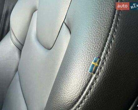 Коричневый Вольво ХС90, объемом двигателя 1.97 л и пробегом 40 тыс. км за 28800 $, фото 33 на Automoto.ua