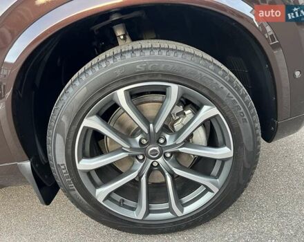 Коричневий Вольво ХС90, об'ємом двигуна 1.97 л та пробігом 40 тис. км за 28800 $, фото 23 на Automoto.ua