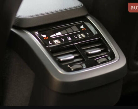 Коричневий Вольво ХС90, об'ємом двигуна 2 л та пробігом 40 тис. км за 29500 $, фото 4 на Automoto.ua