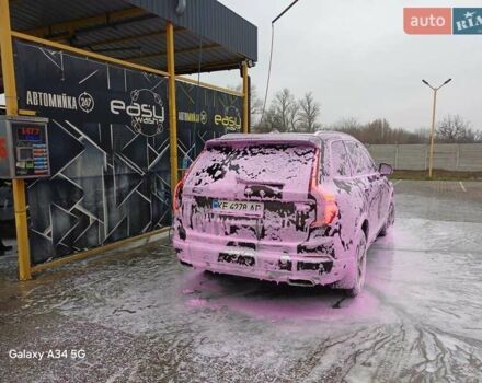 Коричневий Вольво ХС90, об'ємом двигуна 1.97 л та пробігом 106 тис. км за 47500 $, фото 6 на Automoto.ua